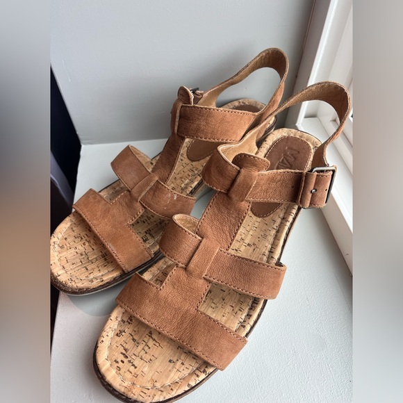 Brown Leather Sandals - Picture 1 of 3